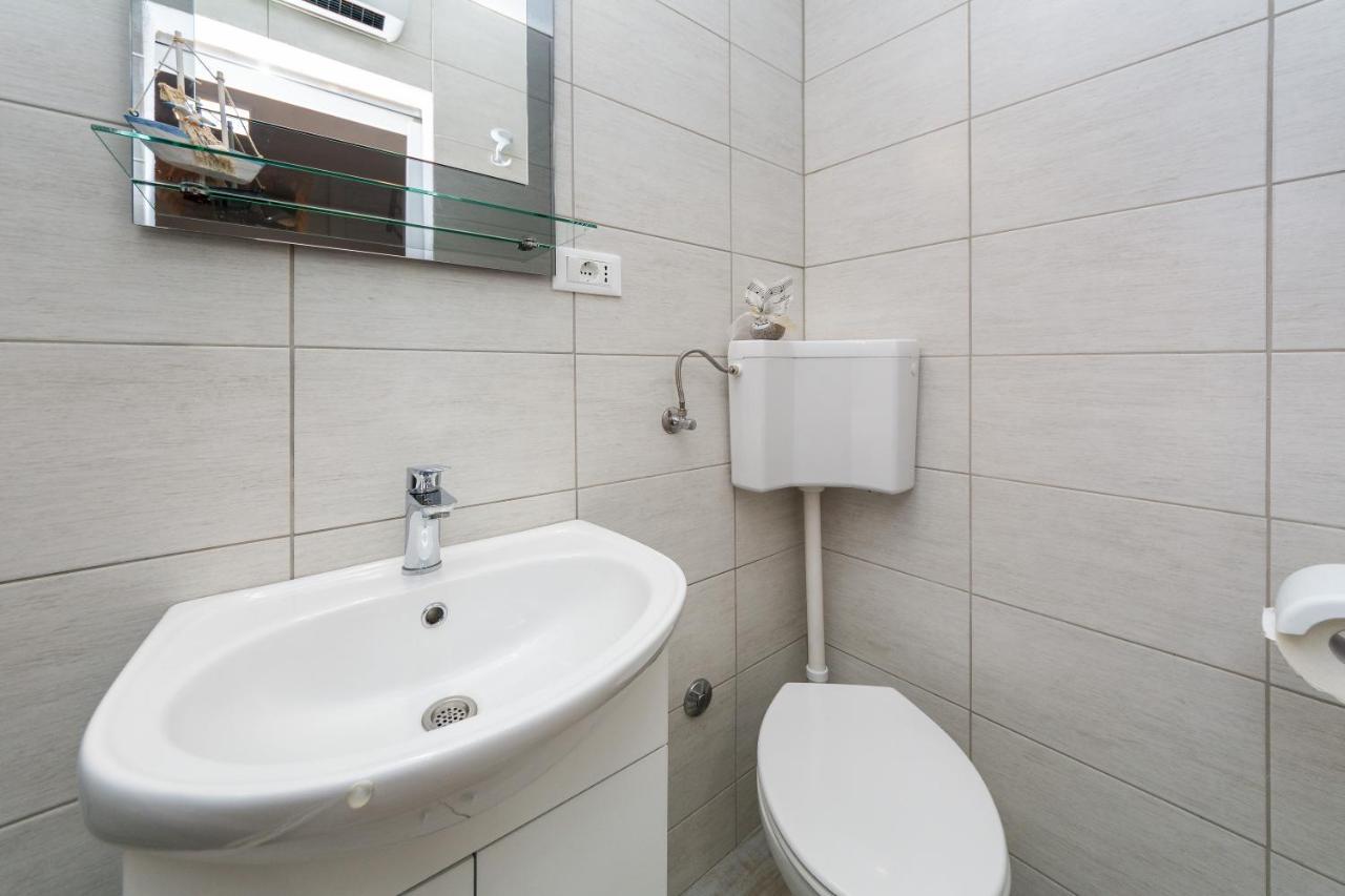 Guesthause Arbor Apartment สปลิท ภายนอก รูปภาพ